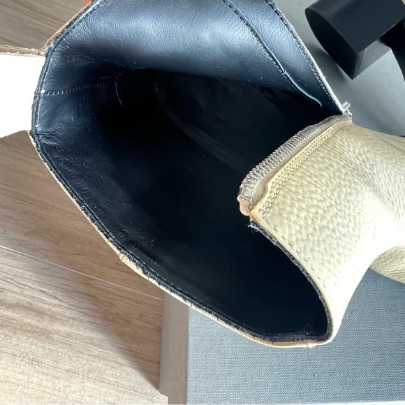 Everlane | The boss boots in patent leather - Picture 4 of 8